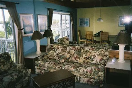 Englewood Beach And Yacht Club - Englewood Hotel